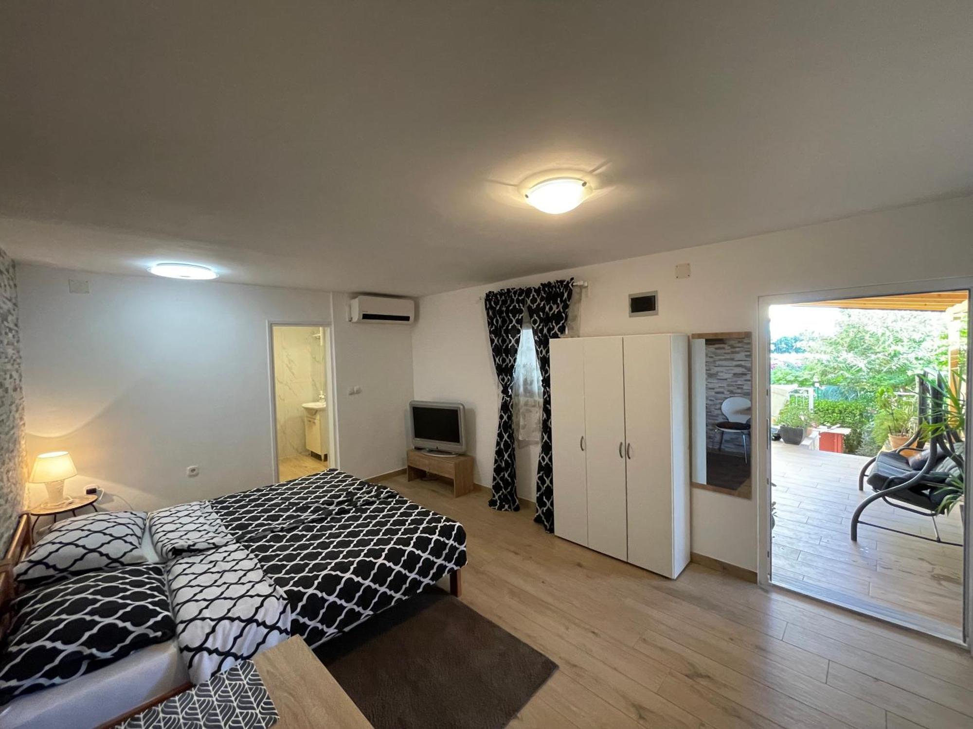 Apartment Mika Pula Exteriér fotografie